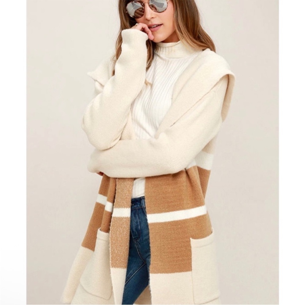 Lulus Carlsbad Hooded Cardigan Sweater / M/L‎